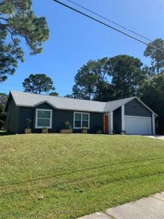 Retro Ranch - Palm Bay - 0