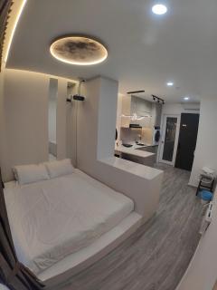 THR1 Cozy Studio with Netflix at SKYTREES Bukit Indah - Johor Bahru - 8