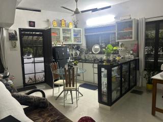 Chaithritha Ladies Only Homestay - Trivandrum - 2