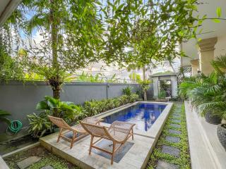 1 Min To Batu Bolong Island Boy Guesthouse Kt 3 - Canggu - 7