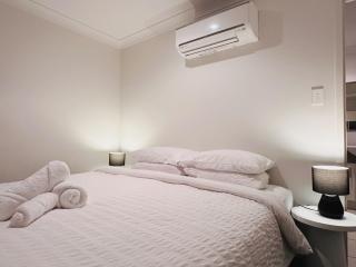 Gold Coast Oasis Villa at Theme Park - 5