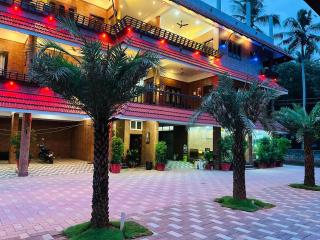 ARONIC beach hotel - 8