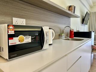 Muji Style 1-6 pax 2Q bed Shah Alam near MSU Sec13 - 1