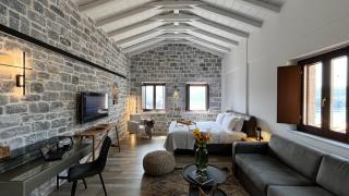 Manifest Boutique Hotel - Oitylo - 4