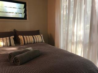 Boatshed tallows beachside - 3