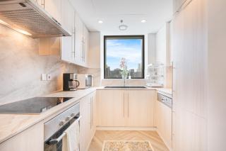 Ultra Modern Boulevard Home with Stunning City View - 3