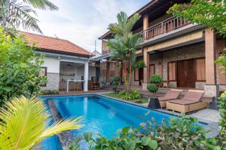 Few Mins Walk To Cafes & Beach Bb Guesthouse 7 - Canggu - 7