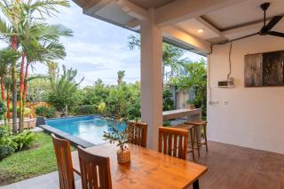 Few Mins Walk To Cafes & Beach Bb Guesthouse 5 - Canggu - 1
