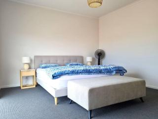 Beachfront Beauty - Port Moonta - 5