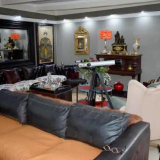 The Giraffe Room at Frederick's Place - Pretoria - 2