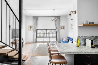 Kubler's House - By Beach Apartments TLV - 0