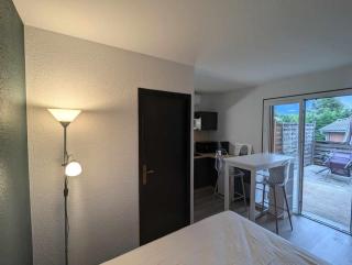 Cabana & Studio Alpin Annecy - Terrasse Parking - Argonay - 7