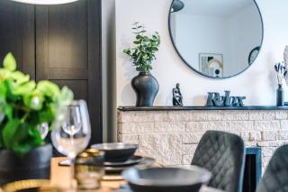 Modern Premium 3 Bed Hidden Gem - Central Location - Barnsley - 7