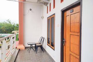 RedDoorz Syariah at Naufal Residence Sarolangun - 2