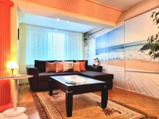 Two-Floor Sunny Apartment in City Centre - Burgas - 1