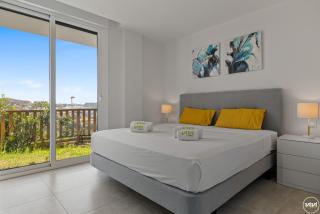 ViVi Homes - Golden Horizon Sauna, Pool, Gym & Beach - Mijas Costa - 6