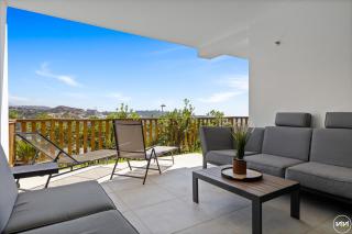 ViVi Homes - Golden Horizon Sauna, Pool, Gym & Beach - Mijas Costa - 9