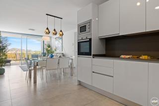 ViVi Homes - Golden Horizon Sauna, Pool, Gym & Beach - Mijas Costa - 1