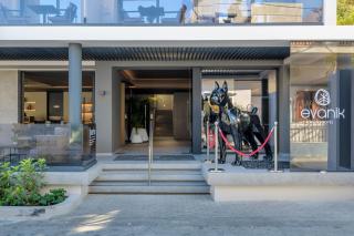 Evanik Chic Hotel - 2