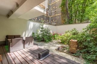 Charming Apartment with Quiet Garden in Downtown - Boedapest - 2