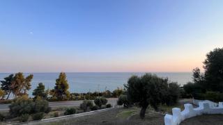 kaloutsikos sea view house - Mola Kalyva - 9