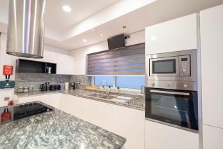 Stunning Seafront Flat in Sliema - Sliema - 1