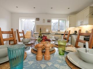 Dotties Retreat - Weymouth - 1
