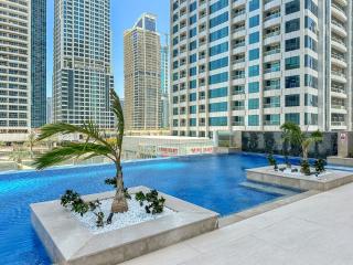 Brand New Luxurious 3BR - Pool, Gym & Uptown Views - Dubai - 0