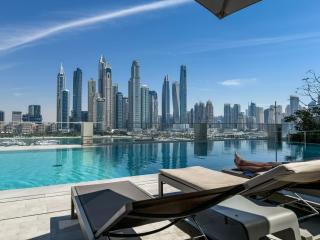 Dubai Marina Harbour View 2BR with Beach Access - Dubái - 0