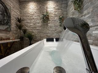 Pentagone 1 SPA PRIVE - Reims - 8