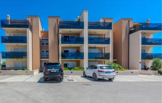 2 Bedroom Awesome Apartment In Nin - Nin - 2