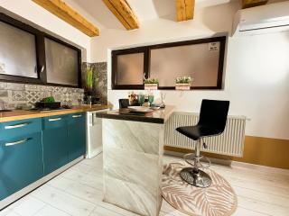 Sunflower Central Free parking - Craiova - 9