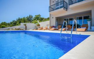 Gorgeous Home In Veli Rat With Wifi - Veli Rat - 9