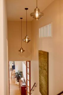 Modern Lifestyle Retreat With Stunning City View - 5