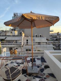 Cozy, central studio with expansive balcony - Athen - 7