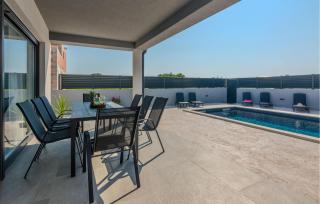 Stunning Home In Vrsi With Wifi - Vrsi - 3