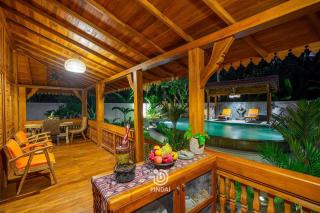 Rumah joglo - Candidasa - 2