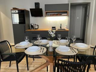 Sofia Vibes - Friends & Family Stay - 1