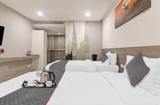 Hotel SSR FERN SUITES - 9