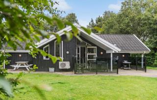 Beautiful Home In Oksbøl With Sauna - 1
