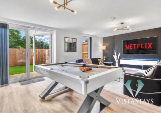 Modern Spacious 4 Bed - Pool Table, PS4, 4x Double Rooms with Vista Stays Short Lets Birmingham - Birmingham - 0