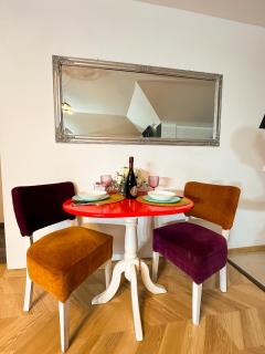 Hamilton Apartment - Craiova - 9