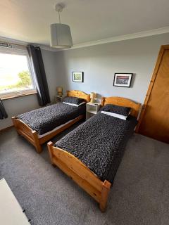 Self Catering Spacious 2 Bed Apartment with sea views - South Erradale - 2
