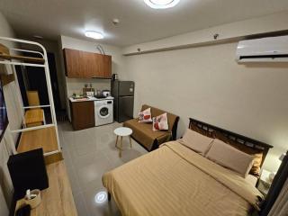 Warm and Cozy, Resort like Condo in LapuLapu 14th flr Near Airport - Lapu Lapu City - 1