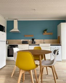 Maison avec jardin clos et parking privé - Plonéour-Lanvern - 0