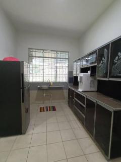 Vista Cozy Homestay - Miri - 3