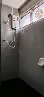 23 Inn Queen bedroom with Balcony - Bukit Mertajam - 2