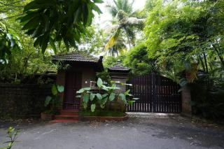 Illam Heritage Bungalow I Near Guruvayoor Temple - Guruvāyūr - 1