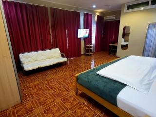 Ghouse room A Ideal For Friends family And Corporate - 8