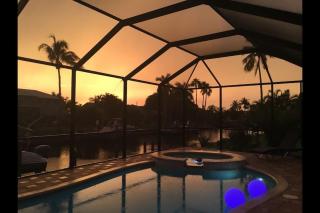 CoralVilla Felicity - pool, spa, river access, Tiki Hut - 5